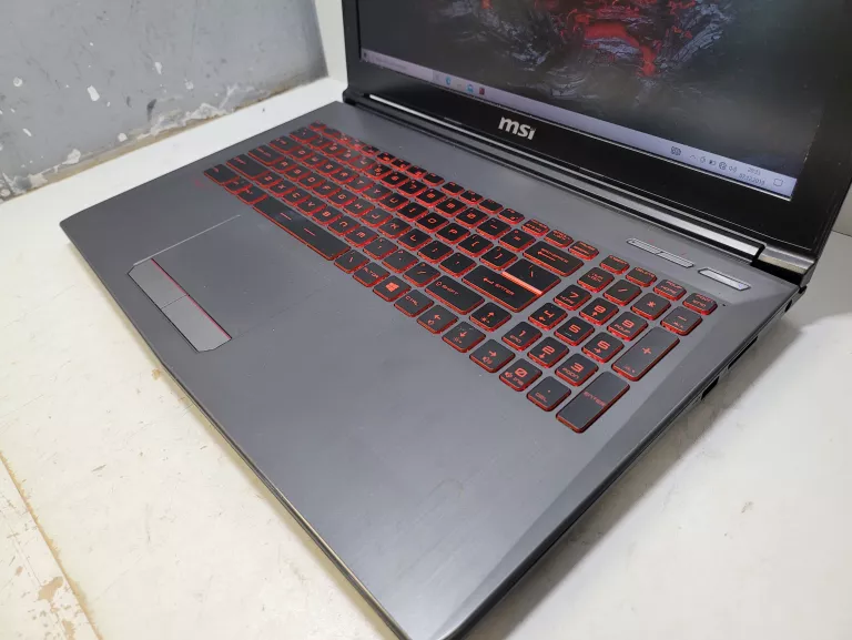 LAPTOP LAPTOP MSI MS 16J9 + ŁAD
