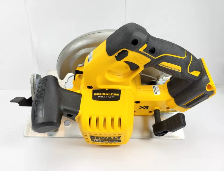 pilarka-tarczowa-dewalt-dcs570n-ean-gtin-0617720571279