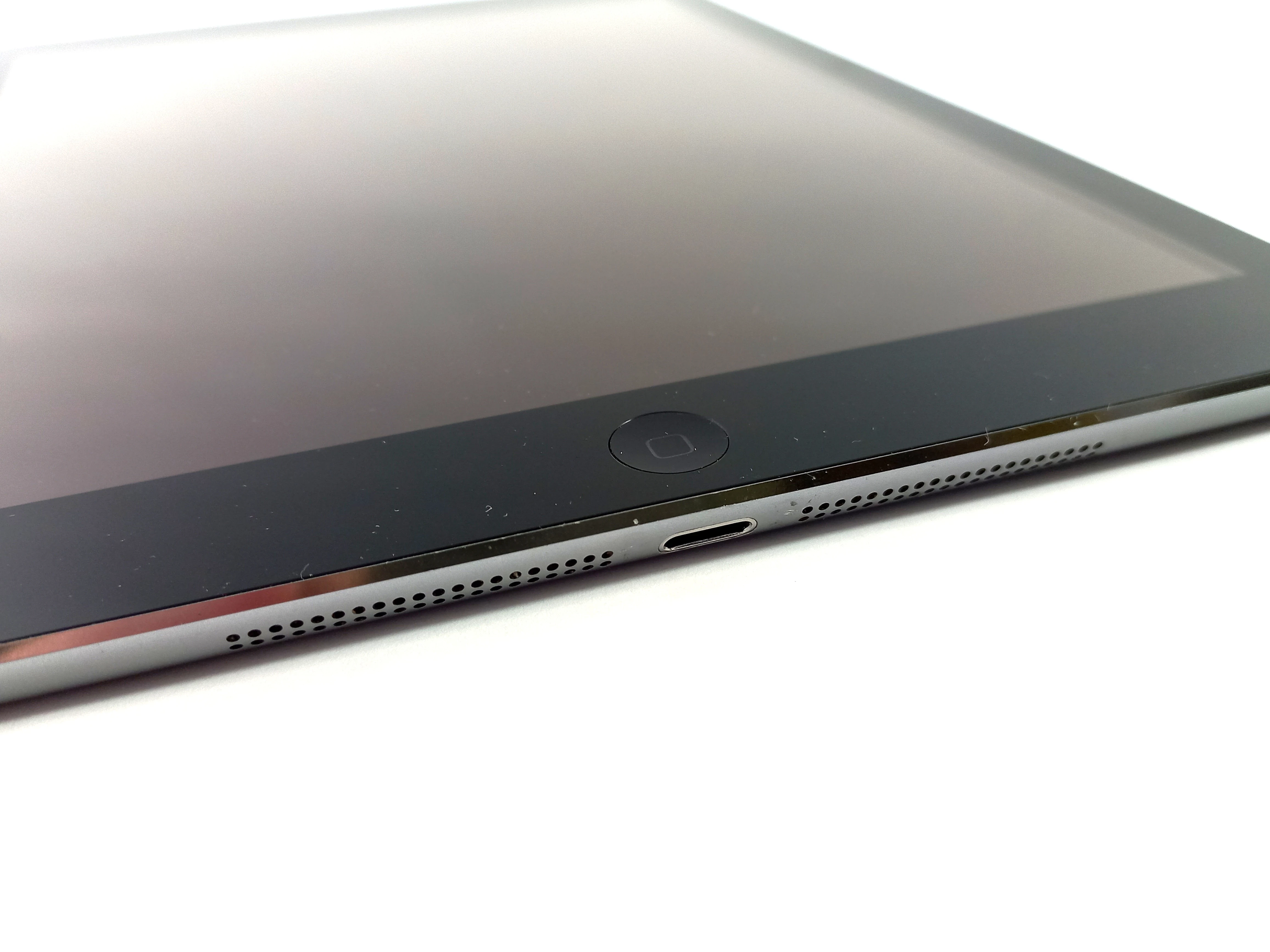 tablet-apple-ipad-air-97-1-gb-16-gb-cellular-kolor-srebrny