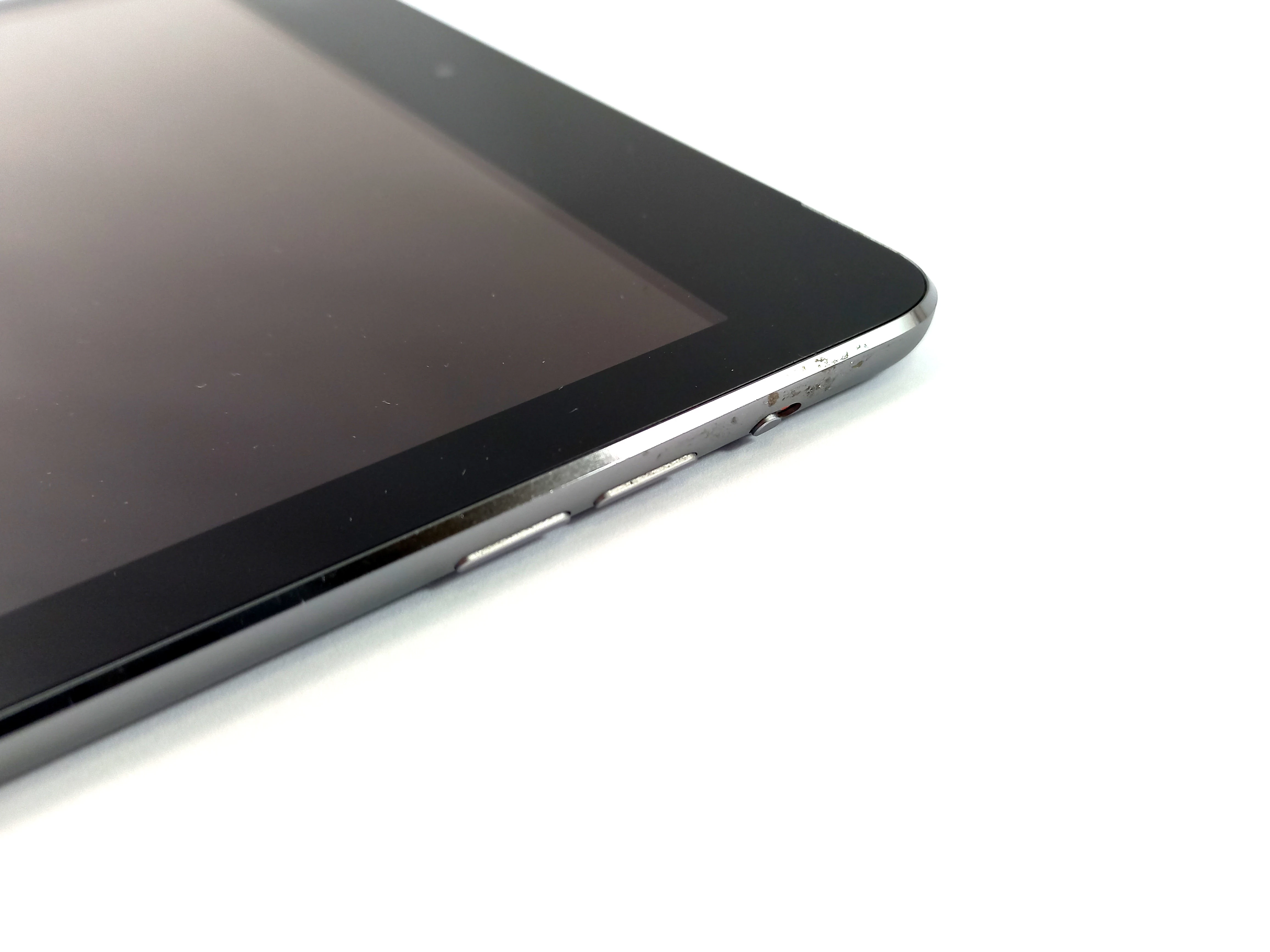 tablet-apple-ipad-air-97-1-gb-16-gb-cellular-kod-producenta-a1475