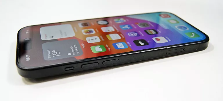 telefon-iphone-15-128-gb-pudelko-fv-z-ispot-100-bateria-ladny-stan-typ-smartfon