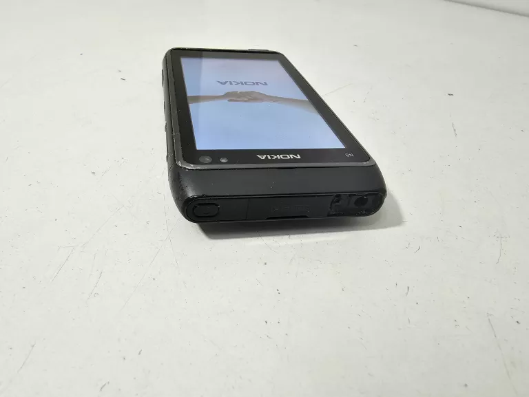 TELEFON NOKIA N8
