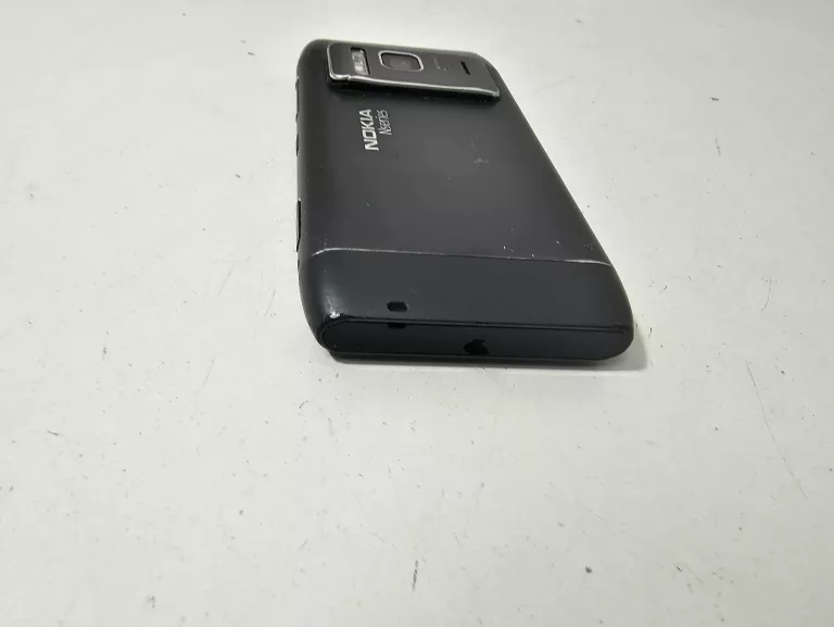 TELEFON NOKIA N8