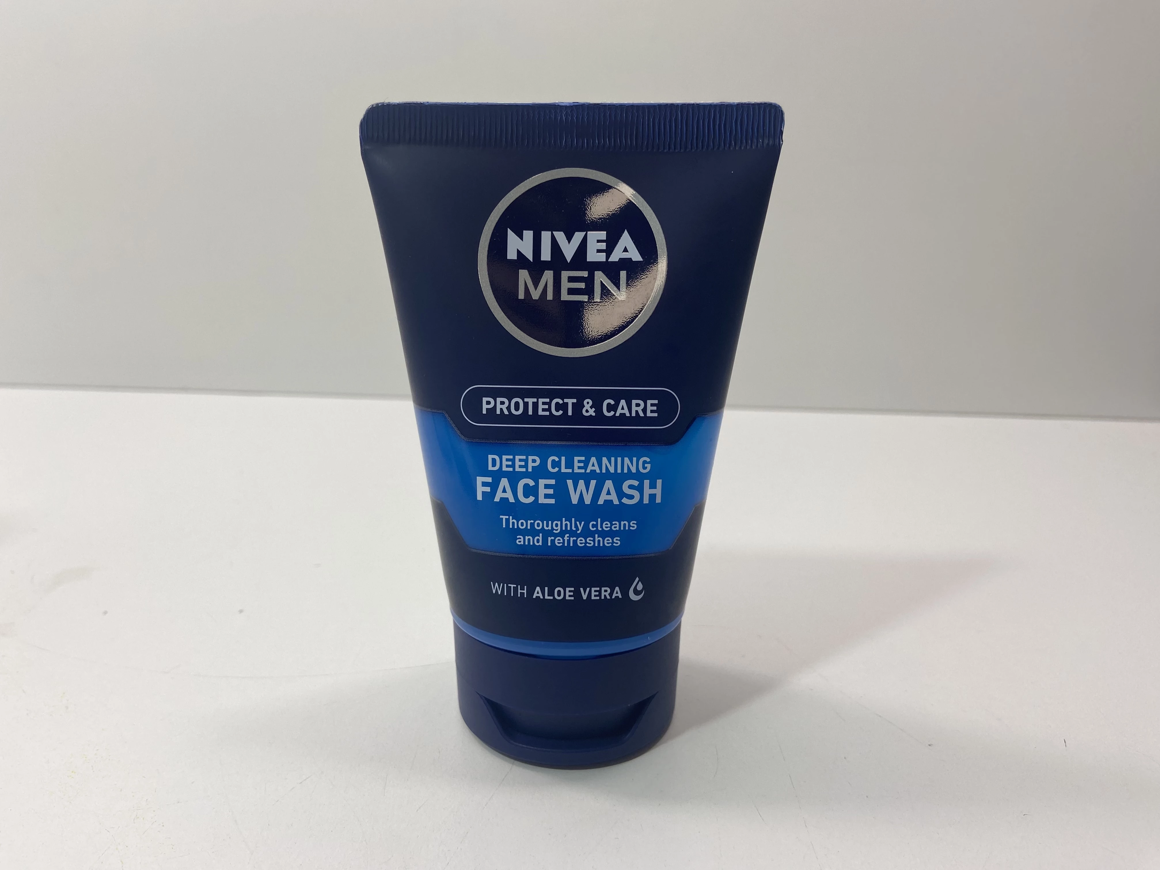 nivea-men-zel-do-mycia-twarzy-protect-care-100-ml-mikolowska-13-katowice