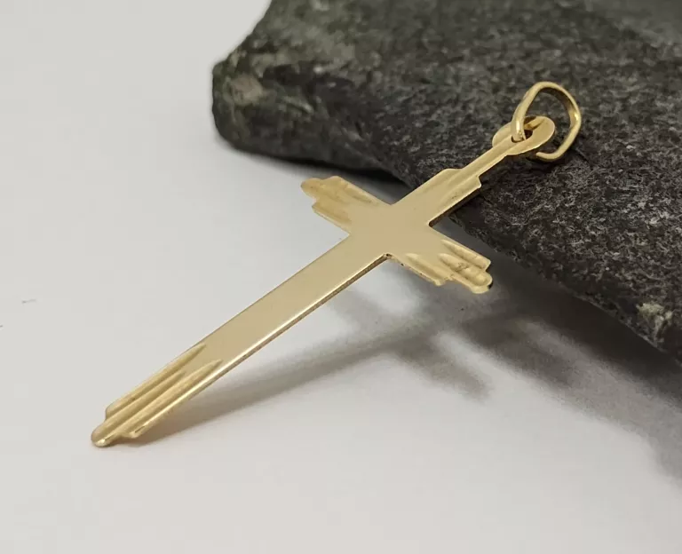 ZŁOTY DUŻY KRZYŻYK 585 W. 0,85G