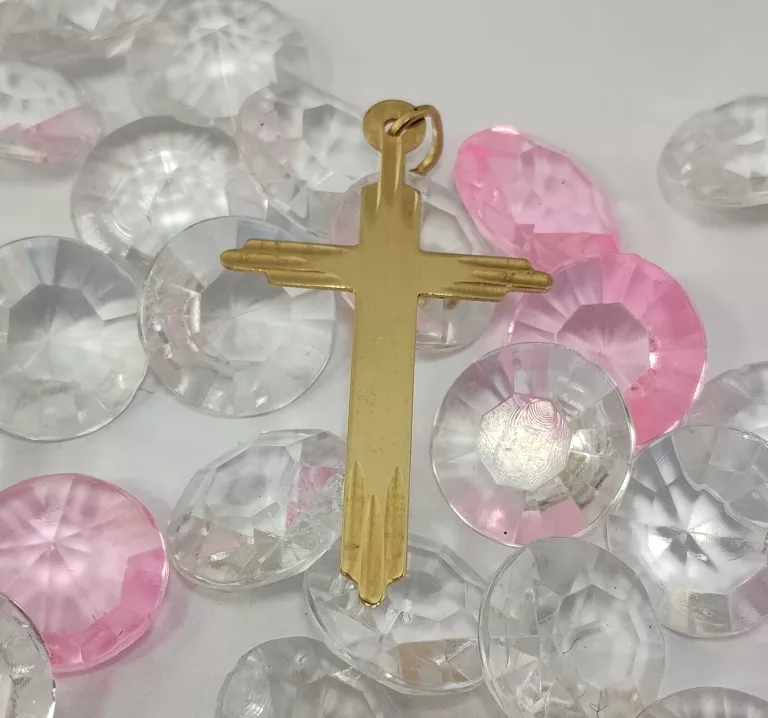 ZŁOTY DUŻY KRZYŻYK 585 W. 0,85G