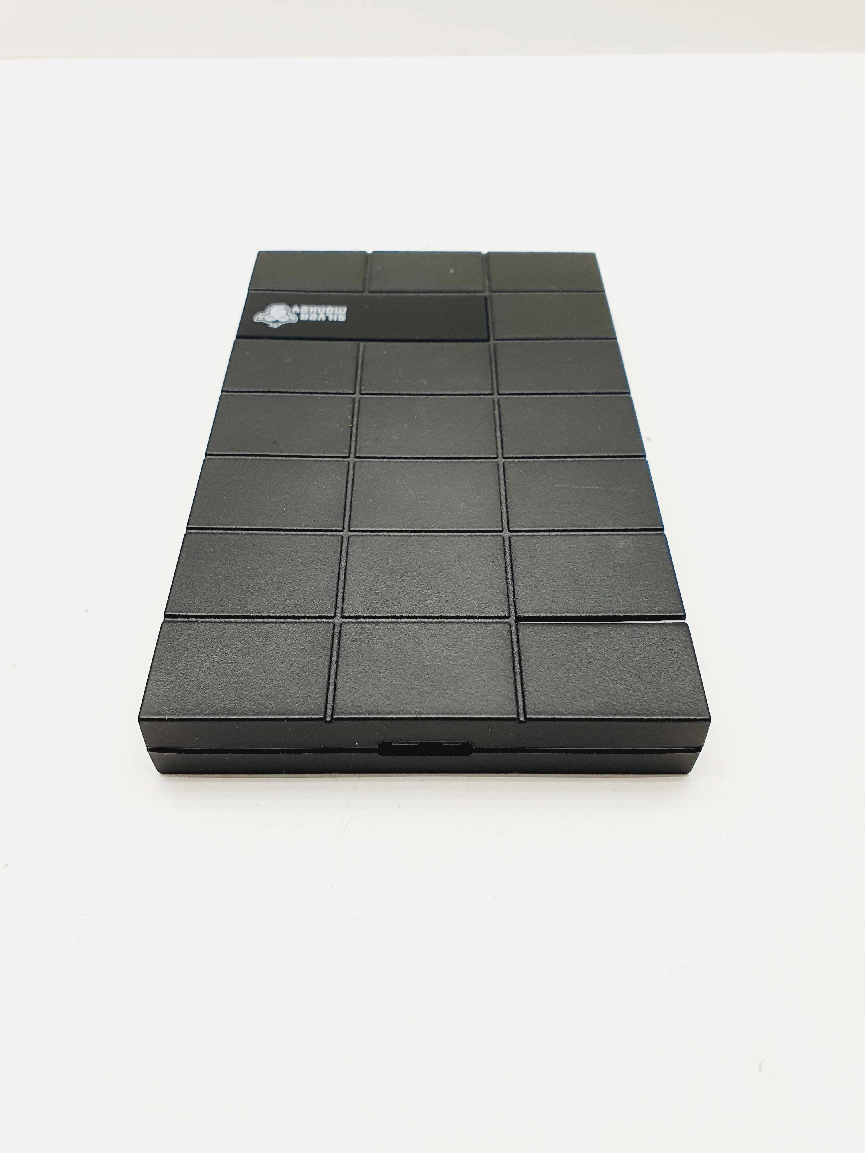 dysk-wd-1tb-obudowa-silver-monkey-ean-gtin-5900779356900