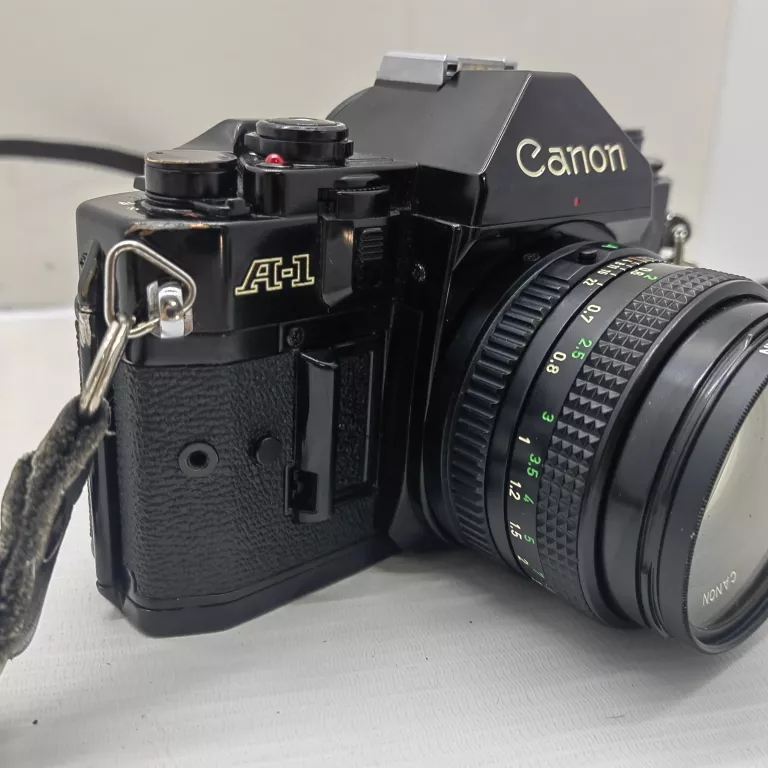 APARAT CANON A-1 + OBIEKTYW OBIEKTYW CANON LENS FD 50MM 1: 1.8