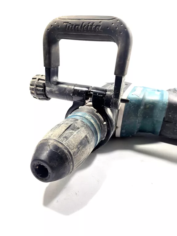 MŁOT UDAROWY DHR400 SDS MAX MAKITA 8 J 650 W 36 V/ 2 AKUMULATORY 1,5 AH