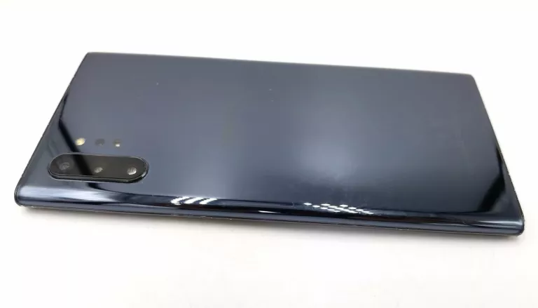 TELEFON SAMSUNG GALAXY NOTE10+ Z RYSIKIEM