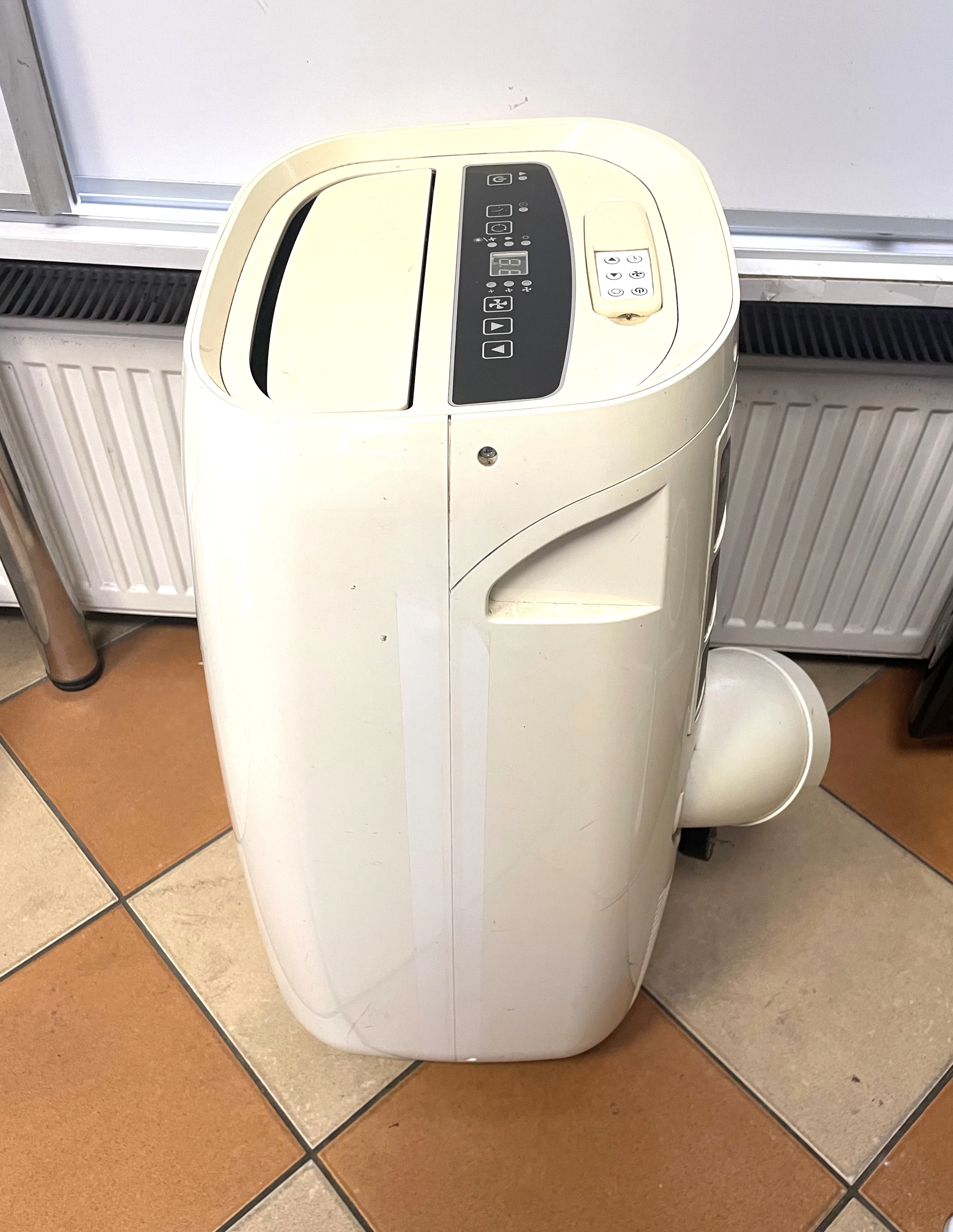 klimatyzator-kompakt-blyss-wap-12ea26h-moc-260000