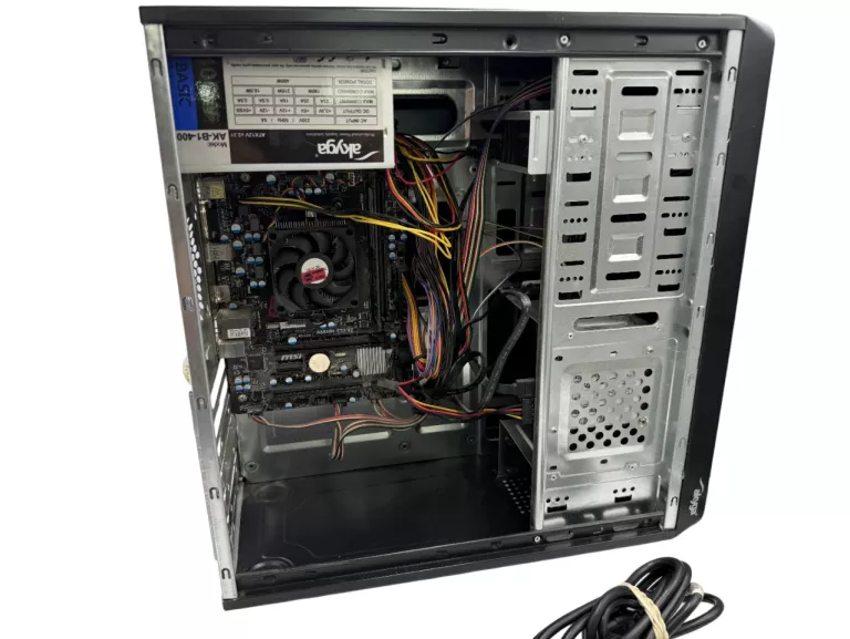 KOMPUTER STACJONARNY AMD A4 8GB RAM 128 GB SSD OPIS