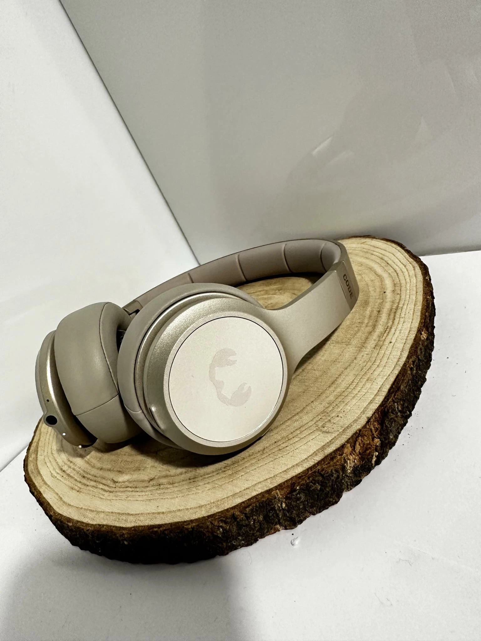 sluchawki-bezprzewodowe-fresh-n-rebel-code-anc-model-code-anc