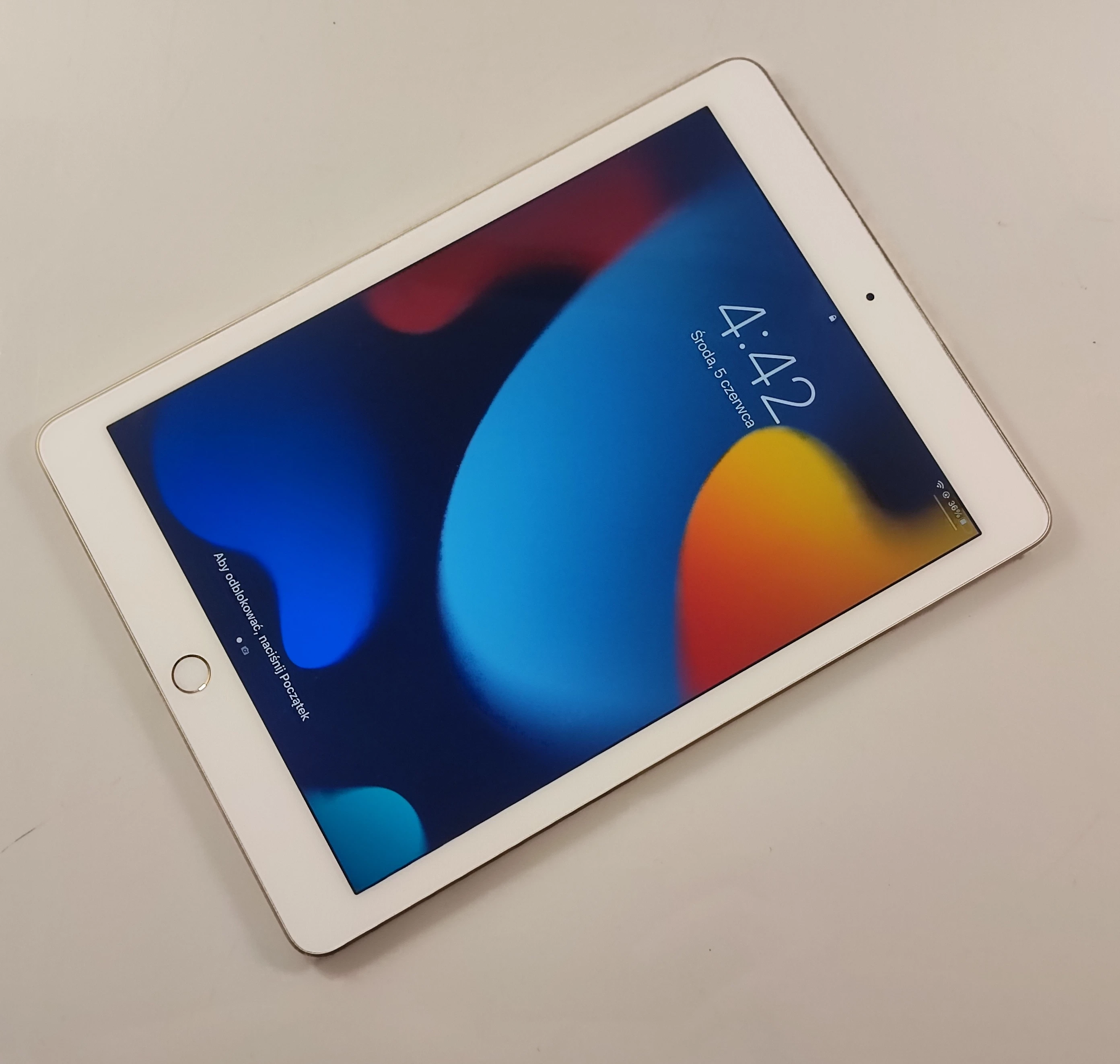 タブレット Apple - Apple iPad Air2 A1566 iPad Apple A1566 Air2 MH1J2J/A 本体 タブレット 9.7インチ Wi