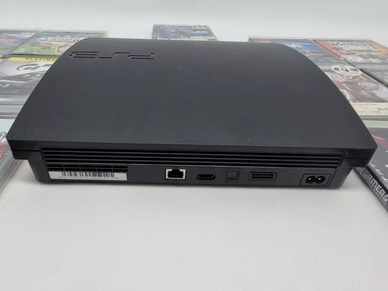 konsola-ps3-320gb-dwa-pady-gry-kolor-czarny