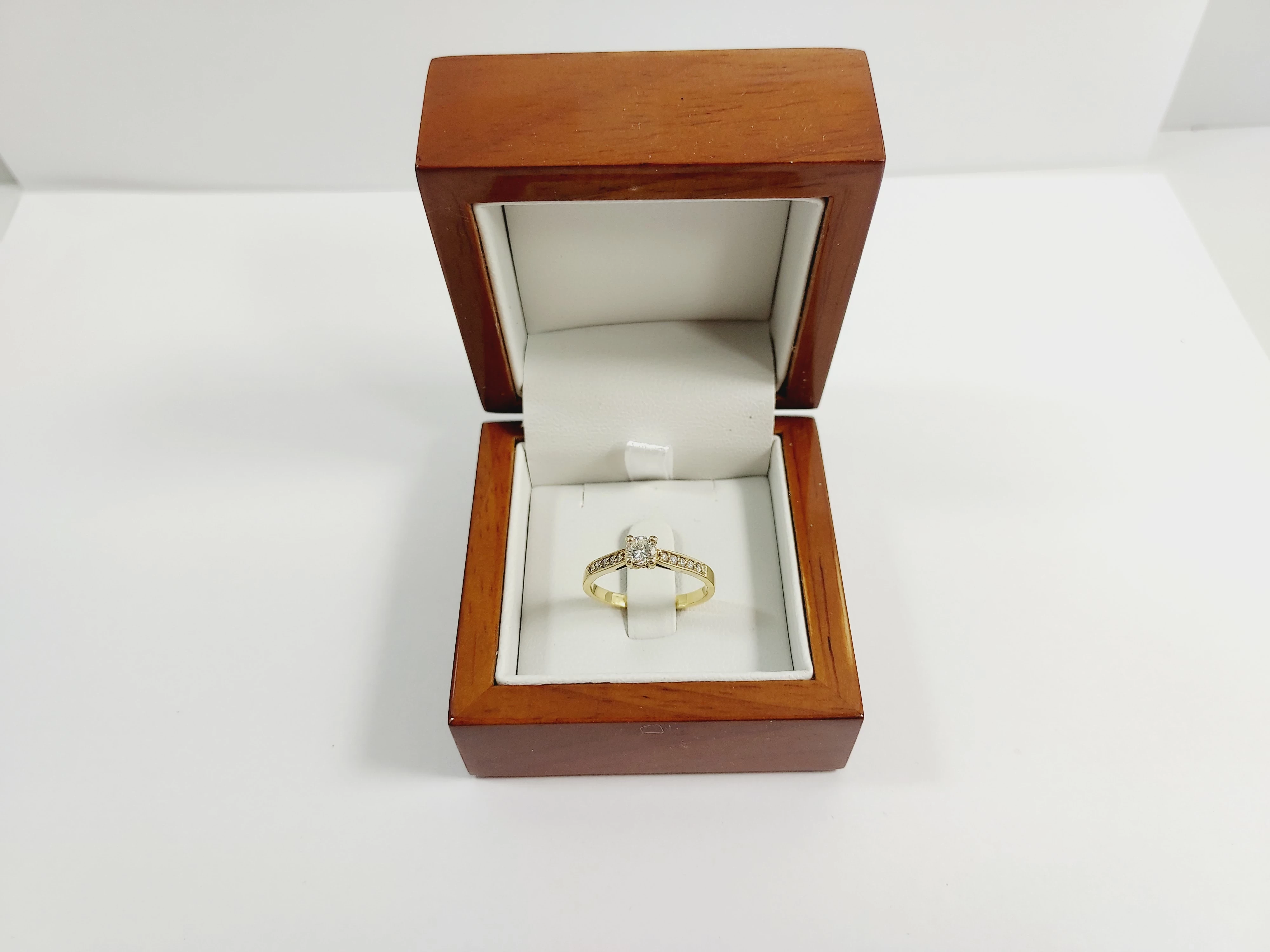 zloty-pierscionek-diamenty-brylanty-043ct-248g-585-rozmiar-17-certyfikat-wykonczenie-15753-4