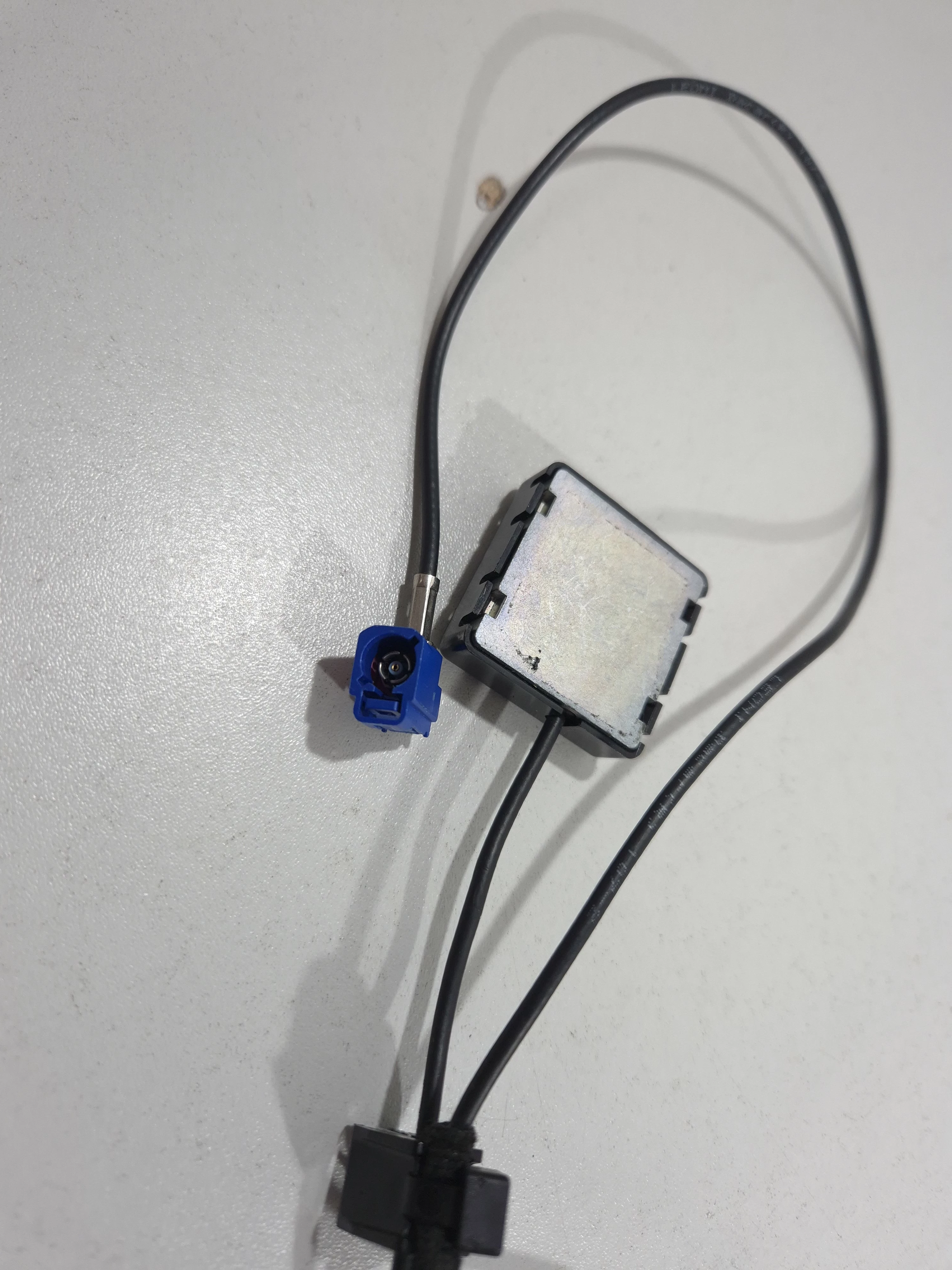 wzmacniacz-antenowy-antena-smart-fortwo-451-a451-typ-samochodu-129591-1