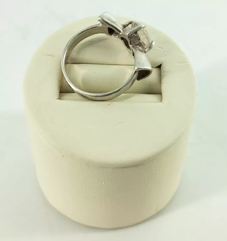 piekny-srebrny-pierscionek-proby-925-rozmiar-11-stan-uzywany