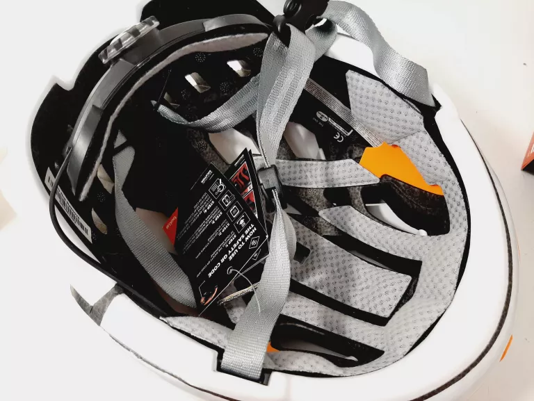 KASK ROWEROWY BOLLE THE ONE ROAD PREMIUM M 54-58