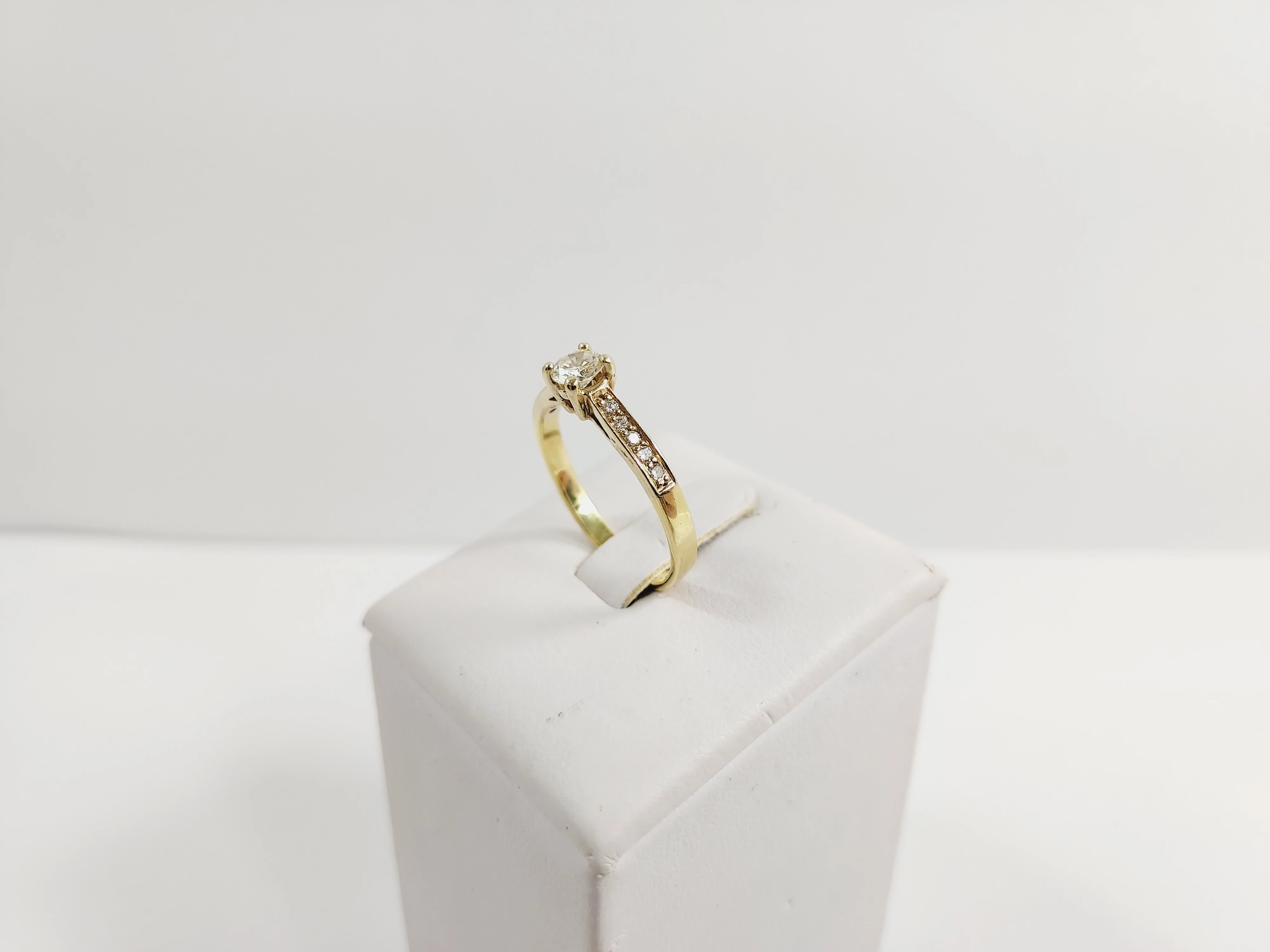 zloty-pierscionek-diamenty-brylanty-043ct-248g-585-rozmiar-17-certyfikat-rodzaj-2205-16