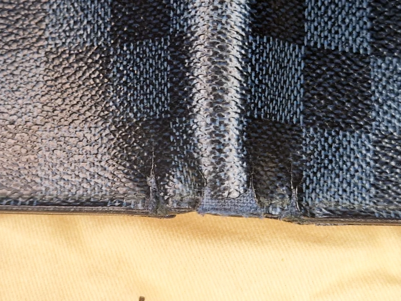 portfel-louis-vuitton-meski-zapiecie-203921-218381