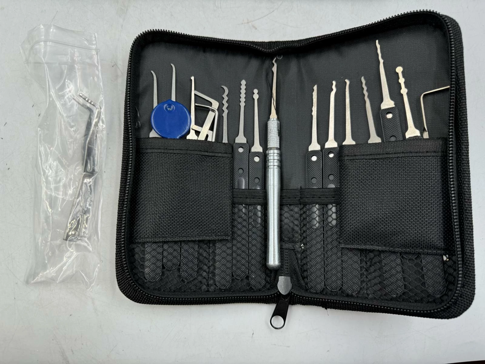 zestaw-do-nauki-otwierania-zamkow-stan-uzywany