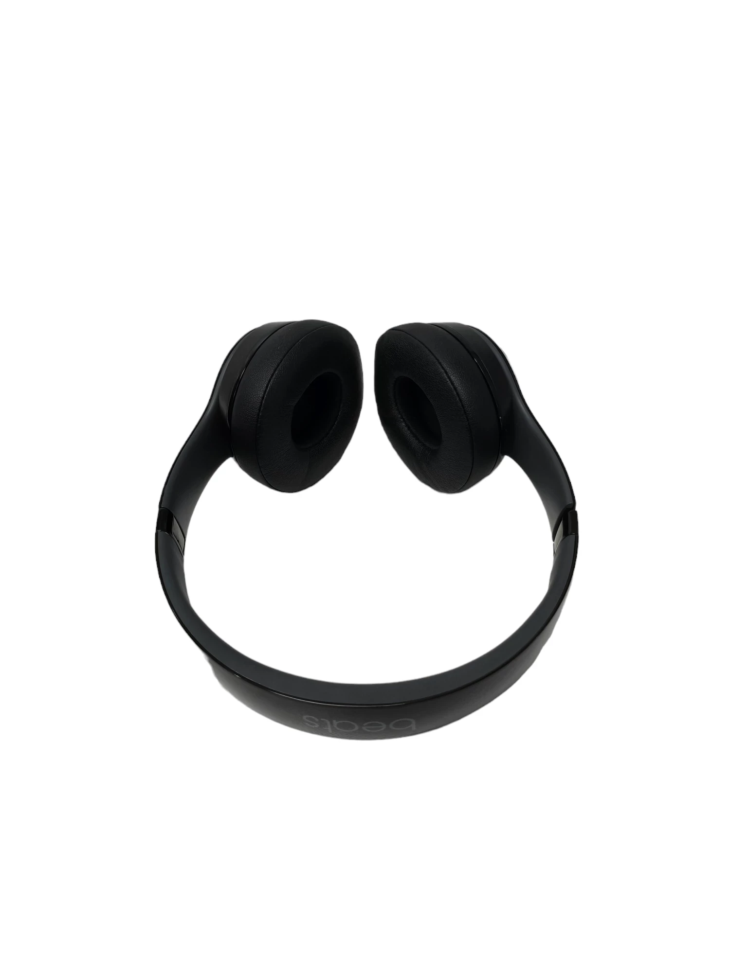 sluchawki-przewodowe-nauszne-beats-solo2-by-dre-ean-gtin-888462909532