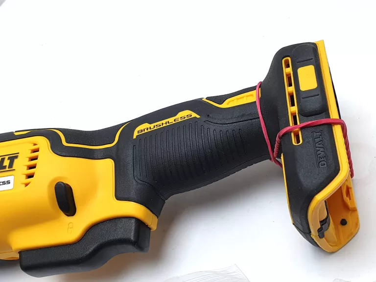 DEWALT NARZĘDZIE WIELOFUNKCYJNE DCS355N