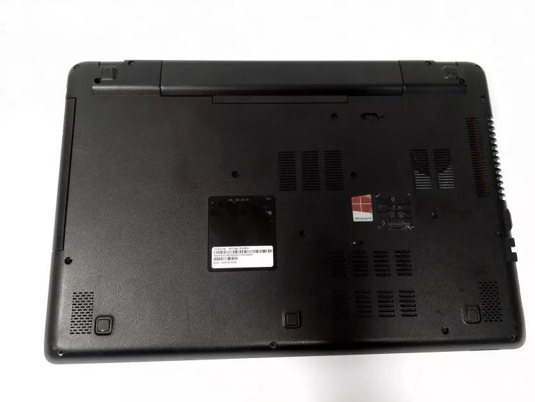 LAPTOP ACER E5-521-67BL A6-6310 HDD 1TB 8GB