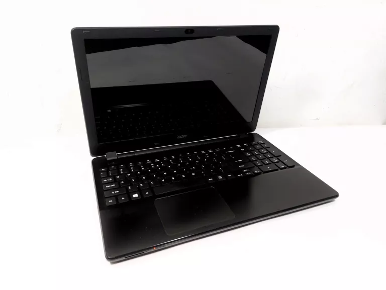 LAPTOP ACER E5-521-67BL A6-6310 HDD 1TB 8GB