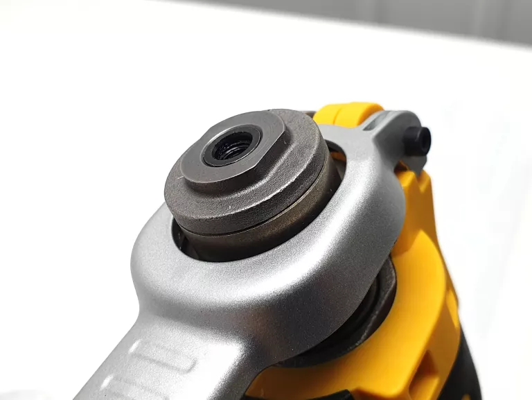 DEWALT NARZĘDZIE WIELOFUNKCYJNE DCS355N