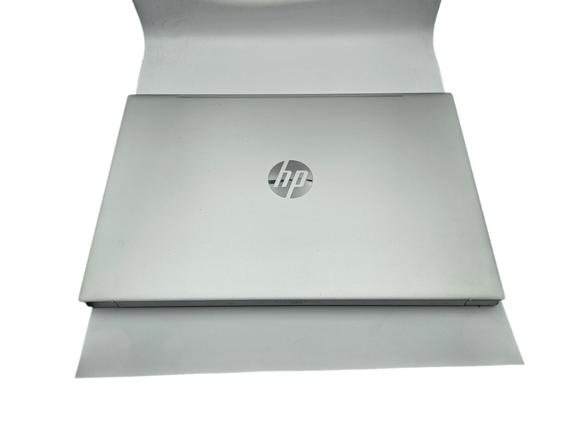 laptop-hp-pavilion-15-eh0008nw-uszkodzona-bateria-kod-producenta-364b8ea
