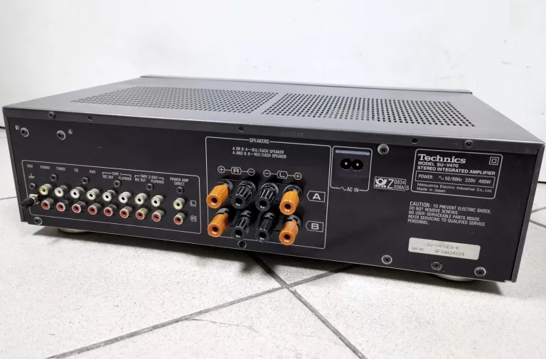 WZMACNIACZ TECHNICS SU-V470 PXS CAP