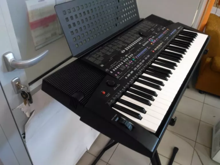 keyboard-yamaha-psr-510-kod-producenta-psr-f52