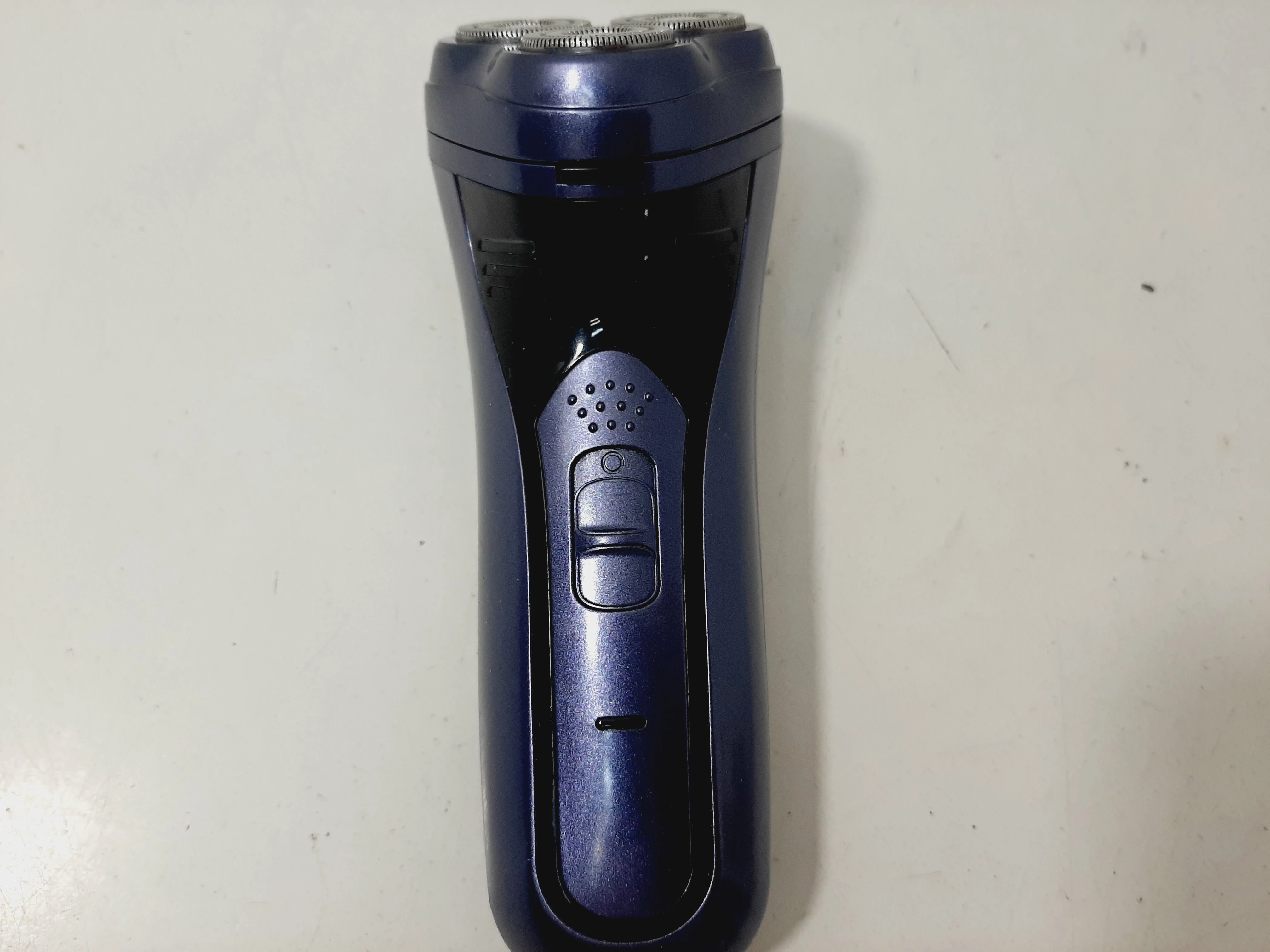 golarka-nn-bt-a1-uzytkowanie-na-sucho