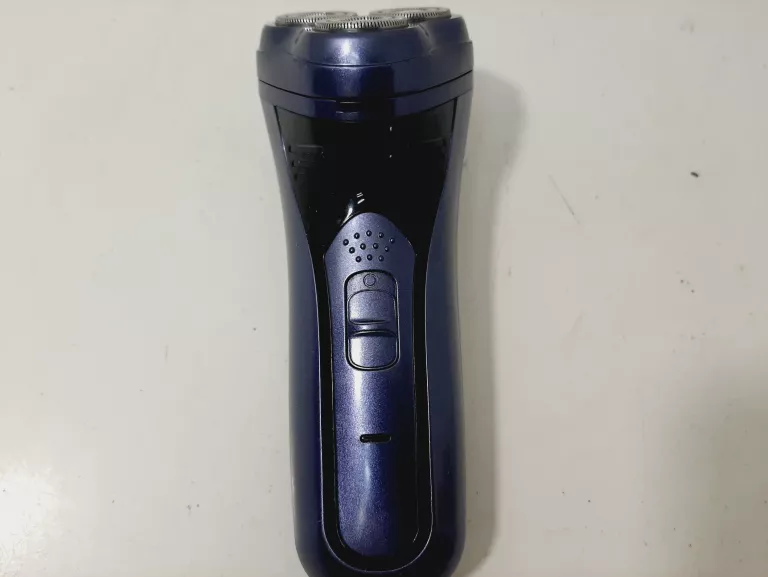 golarka-nn-bt-a1-uzytkowanie-na-sucho