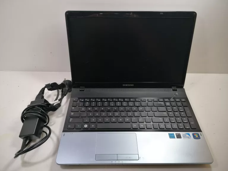 laptop-samsung-np300e5c-targowa-41-warszawa