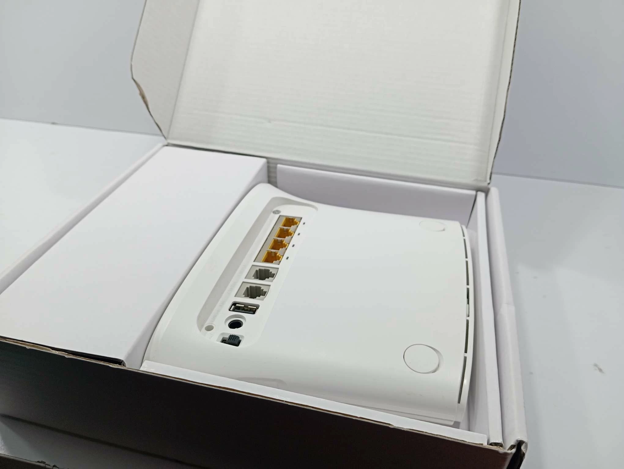 router-przewodowy-zte-mf283v-na-czesci-stan-na-czesci