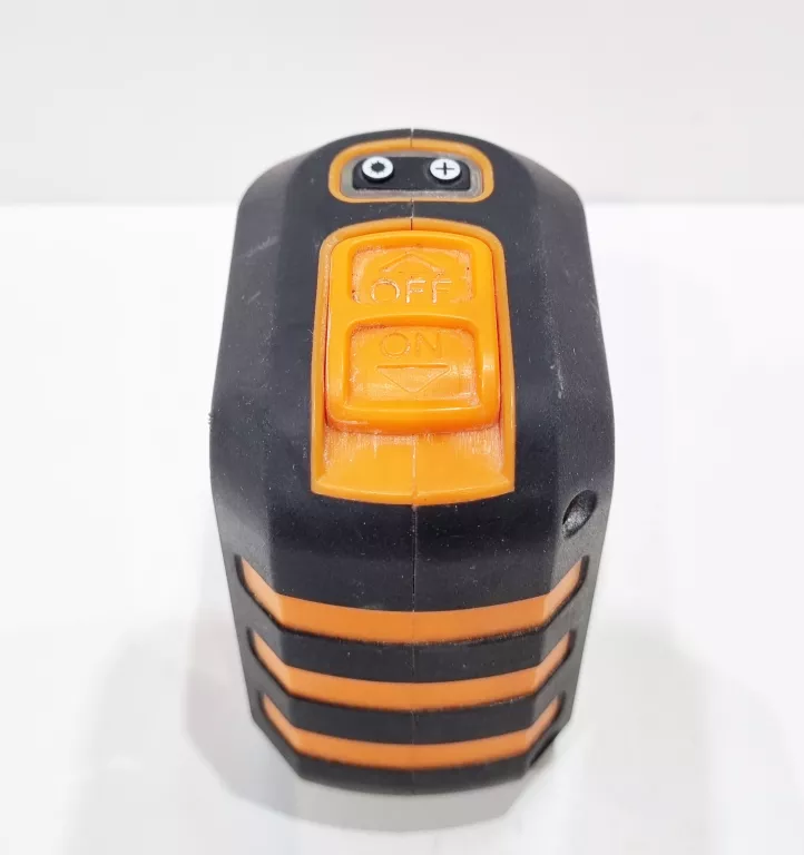 LASER KRZYŻOWY NEO TOOLS 75-106 UCHWYT