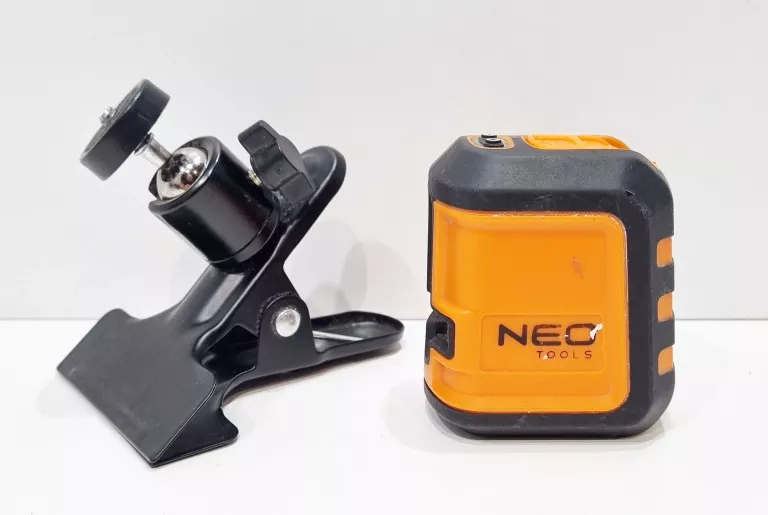 LASER KRZYŻOWY NEO TOOLS 75-106 UCHWYT