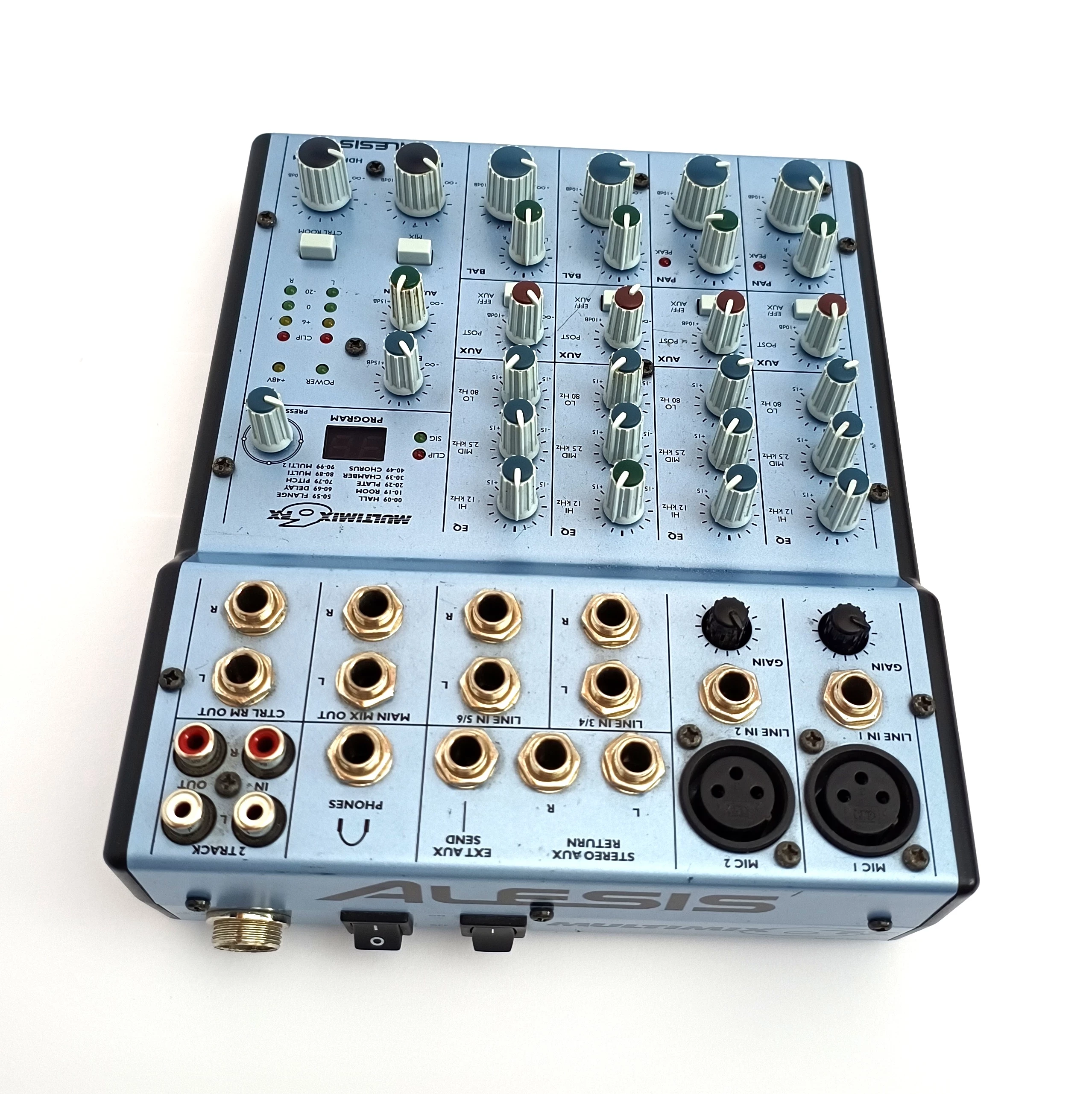 mikser-analogowy-alesis-multimix-6-fx-marka-alesis