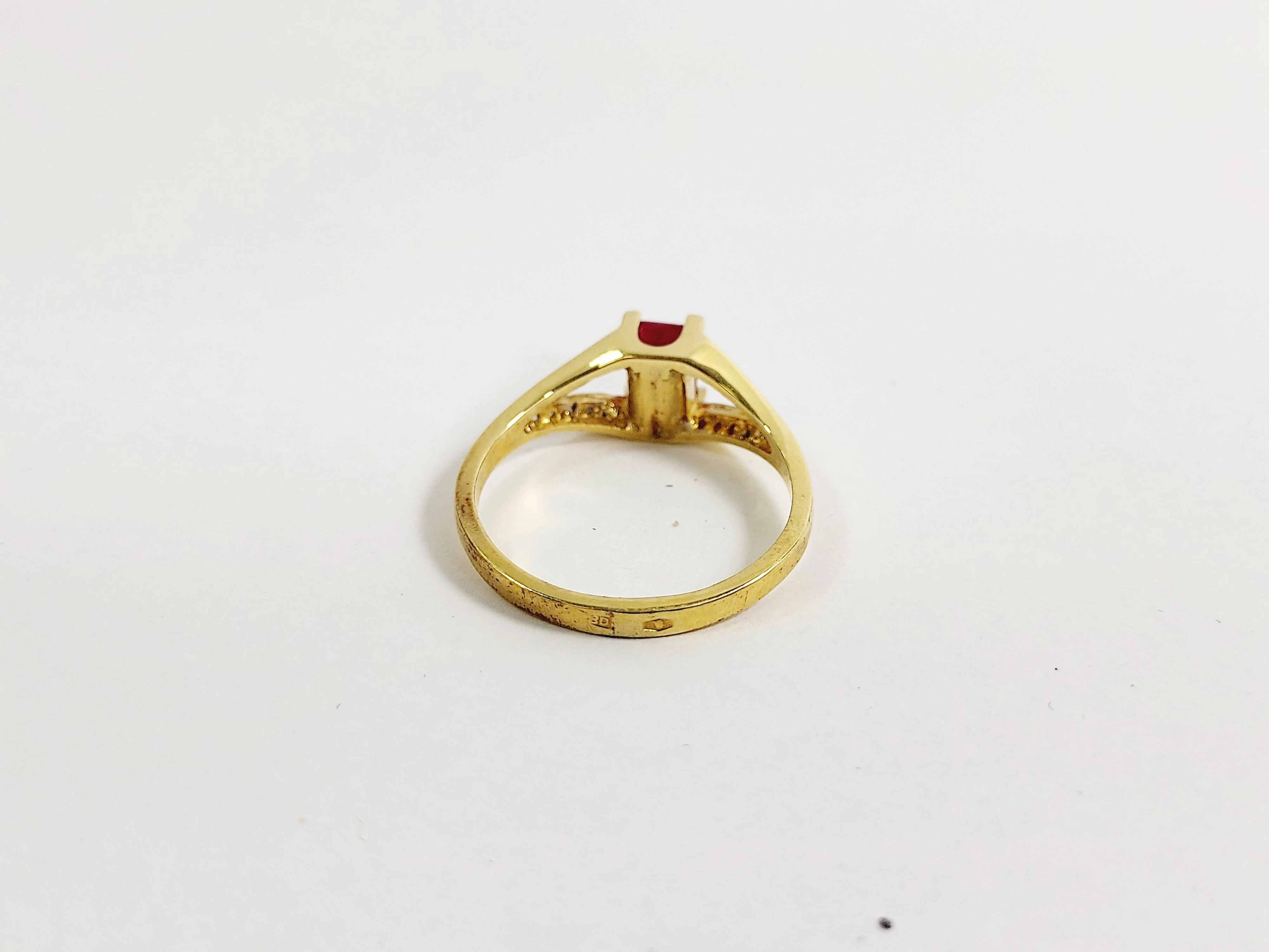 zloty-pierscionek-z-rubinem-075ct-i-brylantami-011ct-291g-roz16-585-rozmiarsrednica-wew-mm-372-14