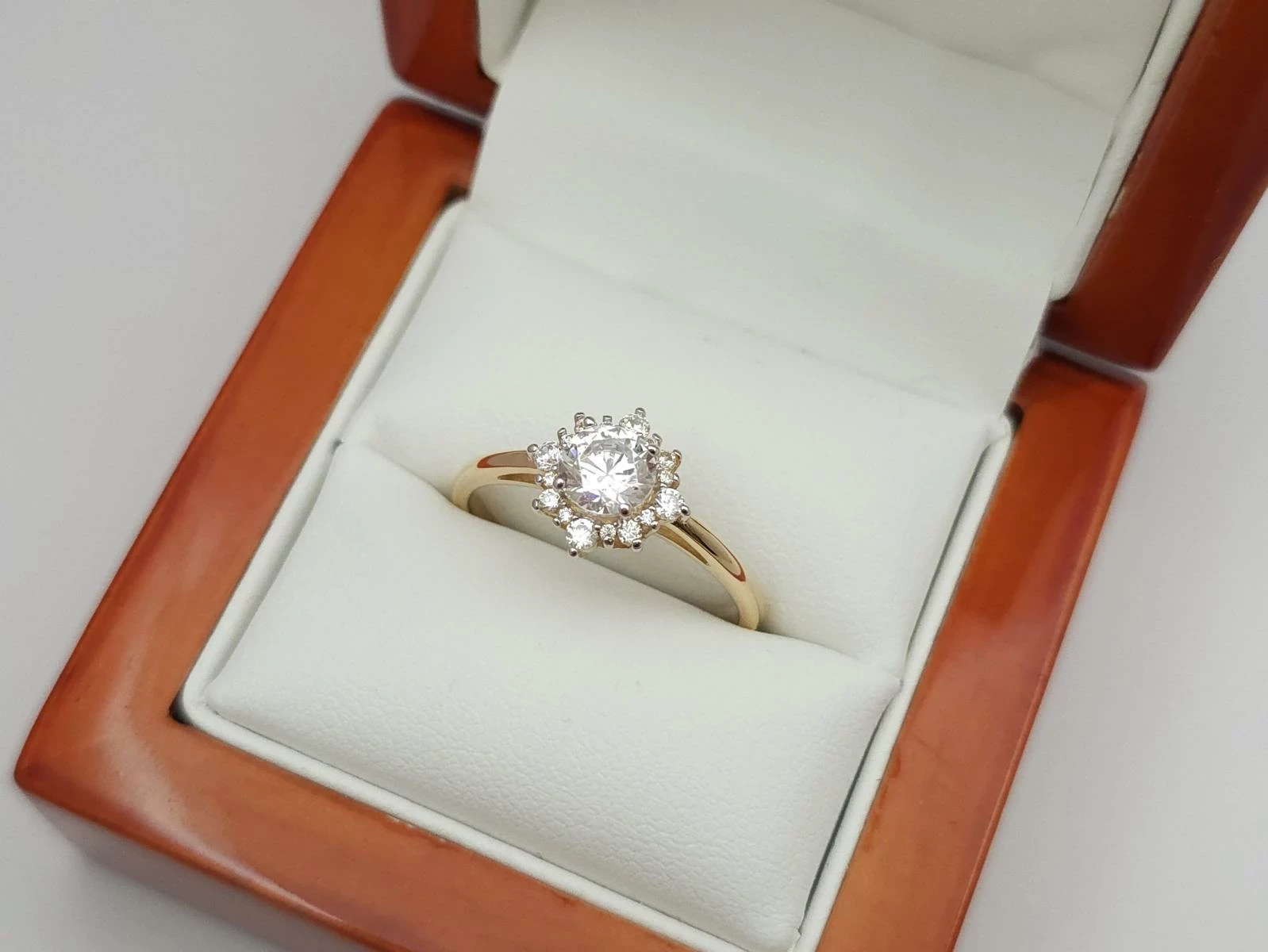 zloty-pierscionek-585-14k-r22-305g-rozmiarsrednica-wew-mm-372-22