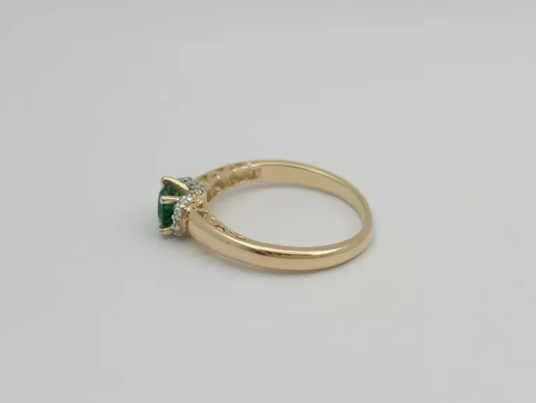 zloty-pierscionek-z-zielona-cyrkonia-585-14k-r16-290g-proba-zlota-585