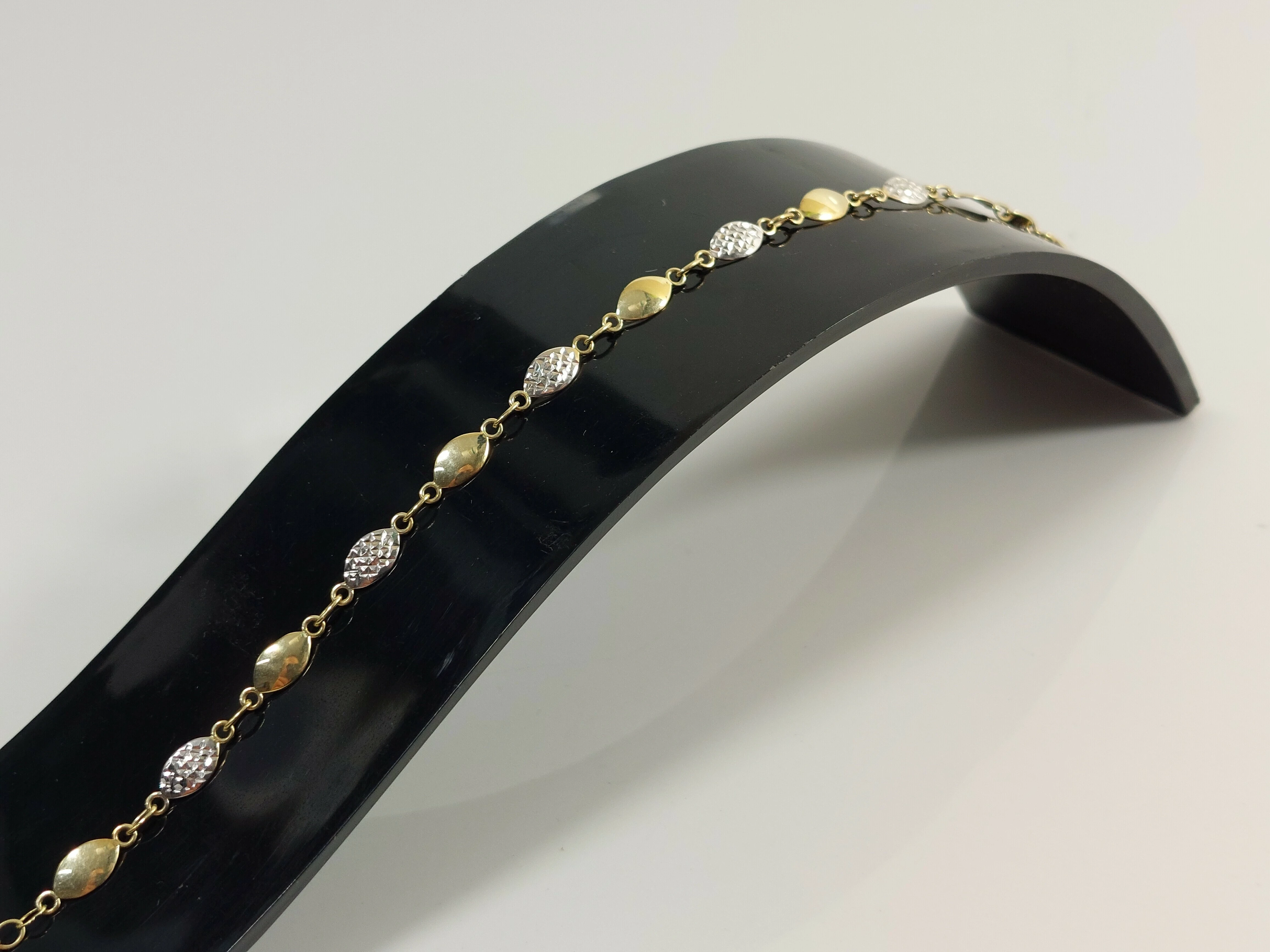 zlota-bransoletka-oczka-zdobione-p333-rodzaj-2205-2