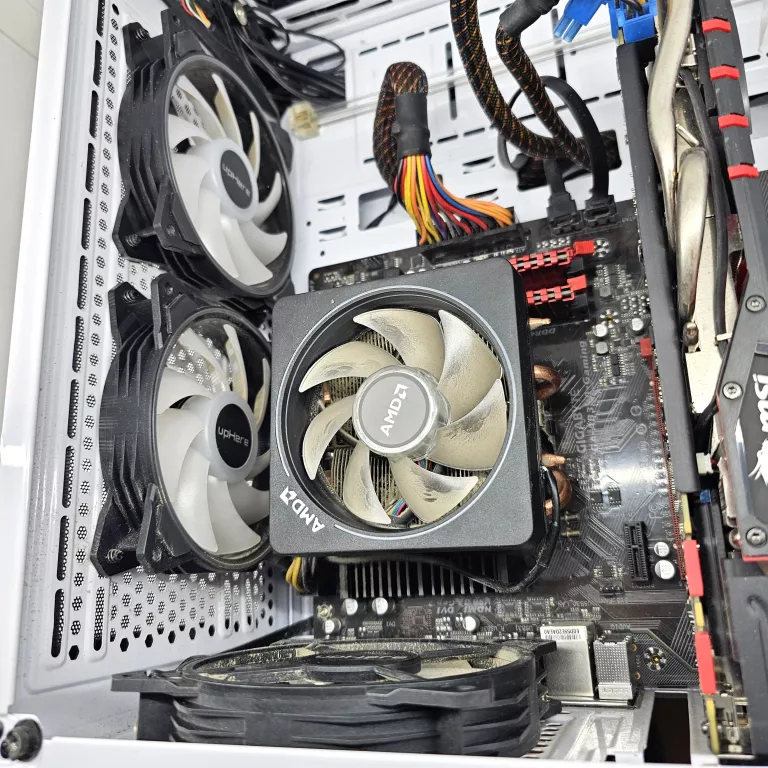 PC STACJONARNY GTX 970 + RYZEN 5 2400G 3,4GHZ 16 RAM 1256GB