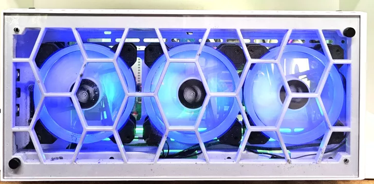 PC STACJONARNY GTX 970 + RYZEN 5 2400G 3,4GHZ 16 RAM 1256GB