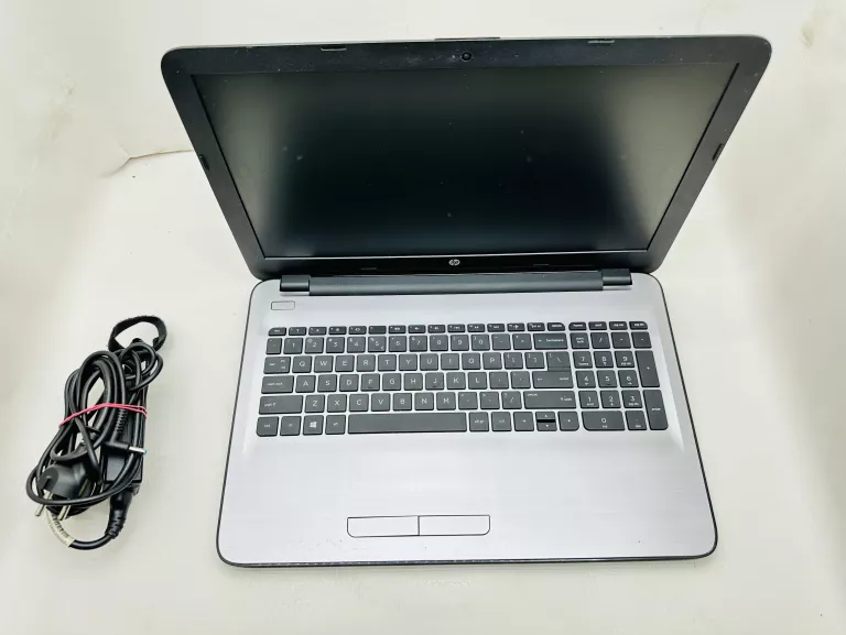 LAPTOP HP 255 G5 + ŁAD 500 HDD/4RAM/AMDA6/W10 OPIS