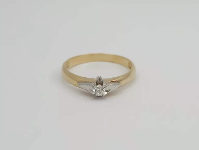 DELIKATNY ZŁOTY PIERŚCIONEK - 585 14K R.18 2,30G
