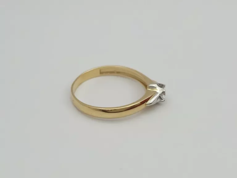 DELIKATNY ZŁOTY PIERŚCIONEK - 585 14K R.18 2,30G